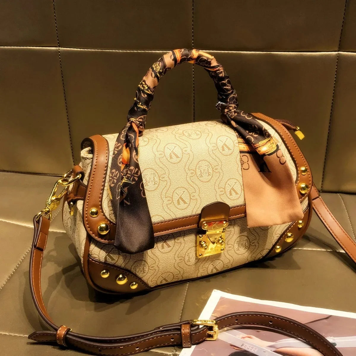 Elevate Your Style with the Hong Kong Brand Women's Handbag: The Must-Have Luxury Leather Crossbody for Summer!